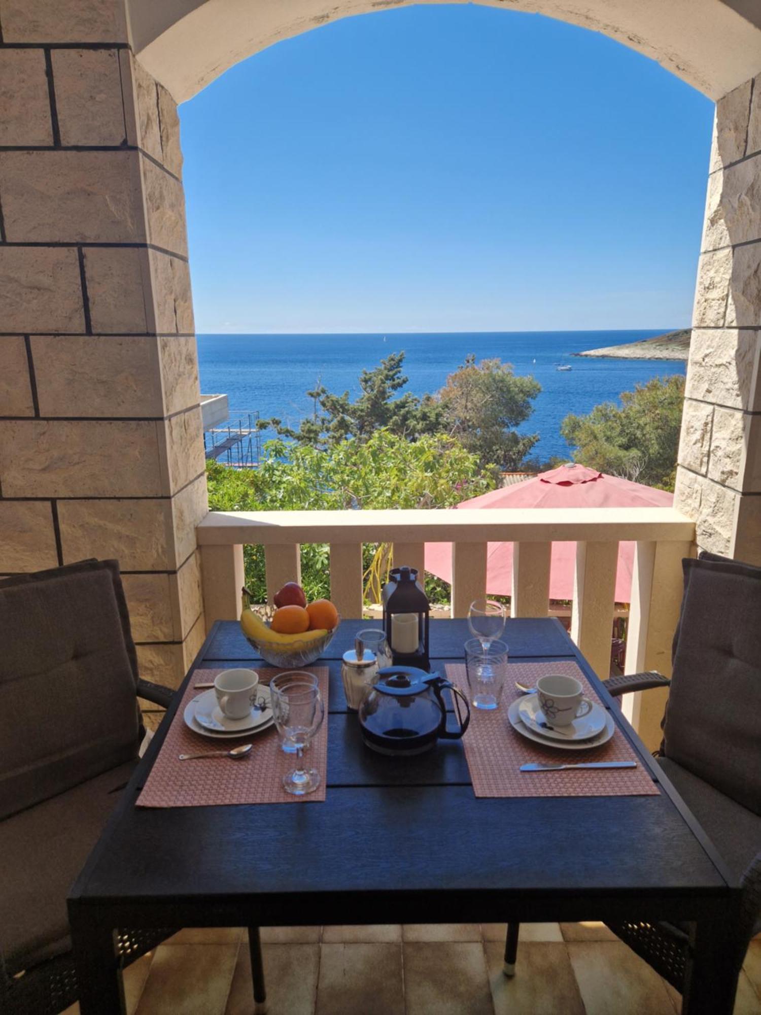 Antonia'S Place By Villa Kristonia Hvar Town Eksteriør bilde